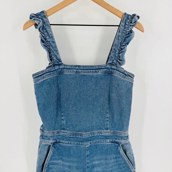 Blank NYC Denim Overalls Women’s Size 29 Blue Wide Leg Cropped Jumpsuit Raw Hem - Picture 6 of 11